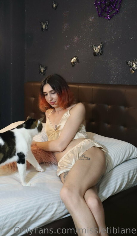 アジアンシスターオンリーファンズ ポルノ 写真