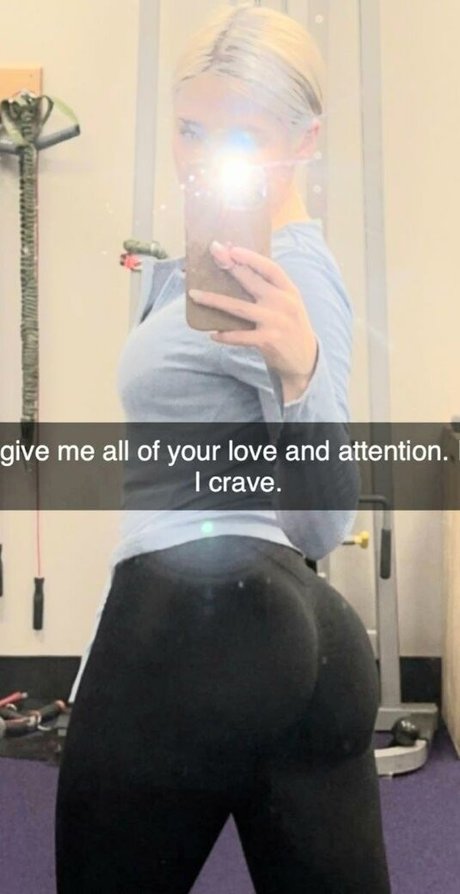 ティーンフィスティングオンリーファンズ 美しい裸 写真