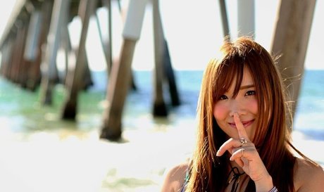Kairi Sane 独占スター 写真