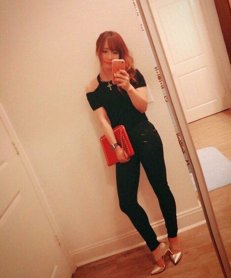 Kairi Sane 素敵なモデル ギャラリー