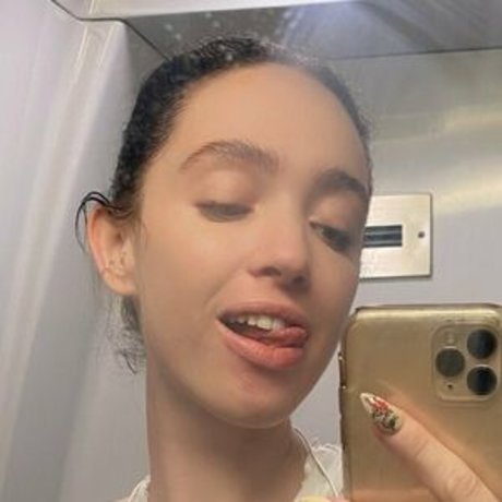Taylor Zahn ポルノスター 可愛い 写真