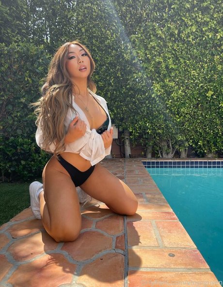 おっぱいオンリーファンズ ヌード アーカイブ