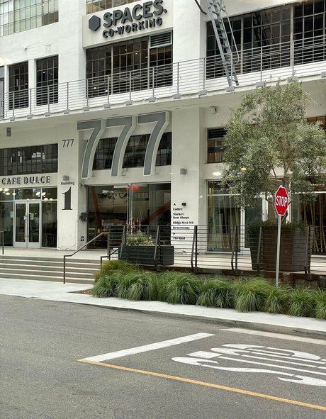 littleminxbella アダルトモデル 写真