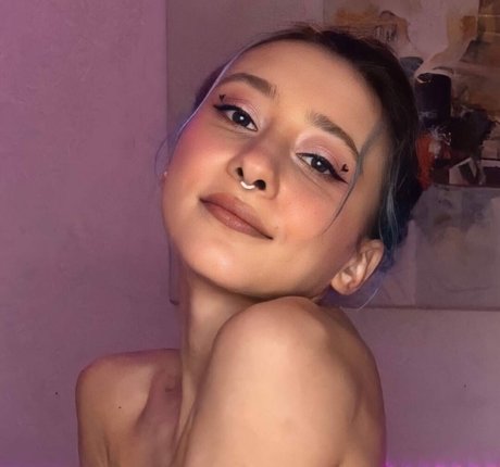 アラブの筋肉オンリーファンズ ホットセクシー 画像