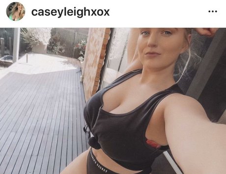 Casey Leigh 完璧なスター ギャラリー