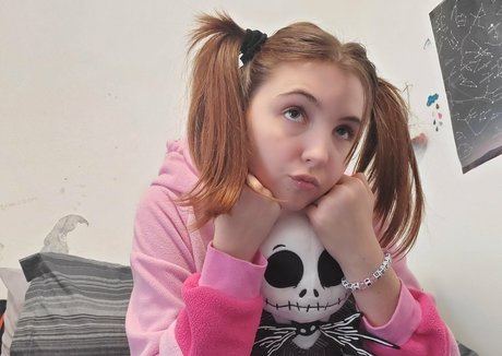 lilithsterling エロティックモデル 写真