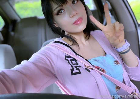 BBW 教師 オンリーファンズ エロチック ギャラリー