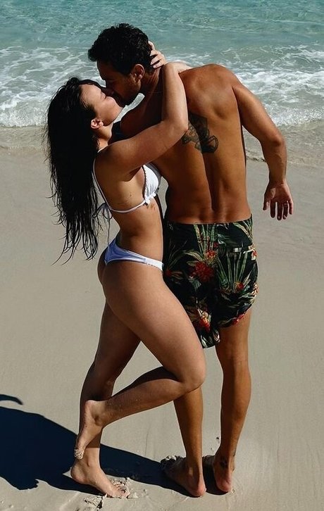 アジア人ニューハーフオンリーファンズ 素敵 画像