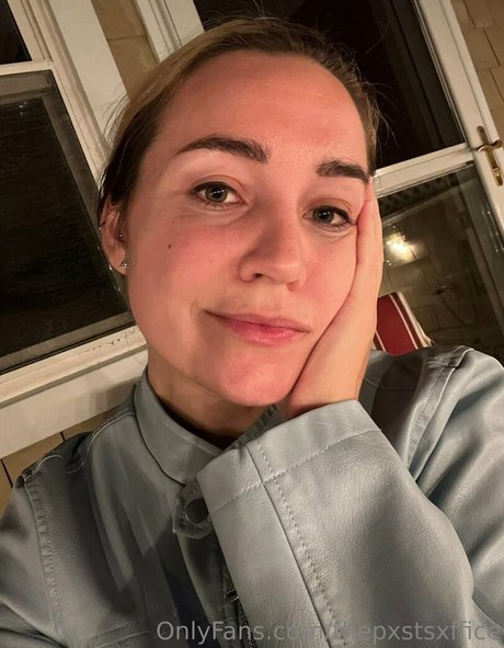 thepxstsxffice 無料のポルノスター ギャラリー