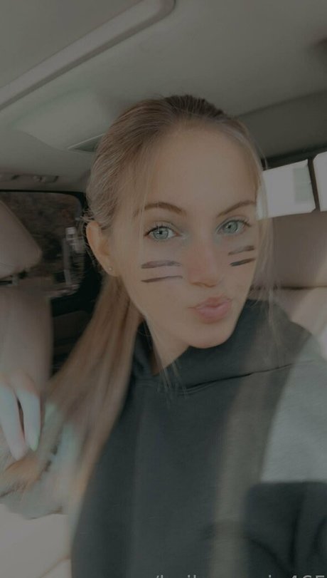 haileymarie4657 ホットなスター 写真