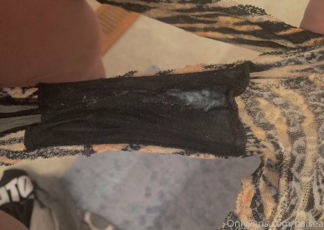 daisea エロティックなスター 写真