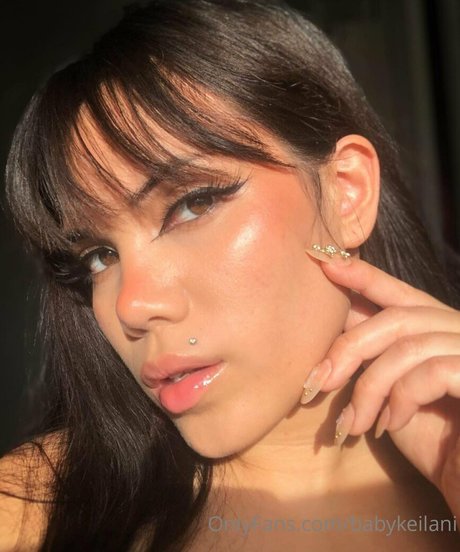 babykeilani セクシーなスター 写真