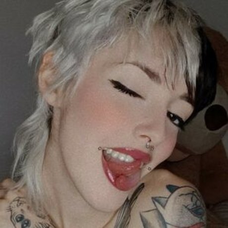 Elena Barile 限定モデル 写真