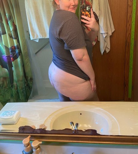美しいフェラチオオンリーファンズ 無料セクシー 写真