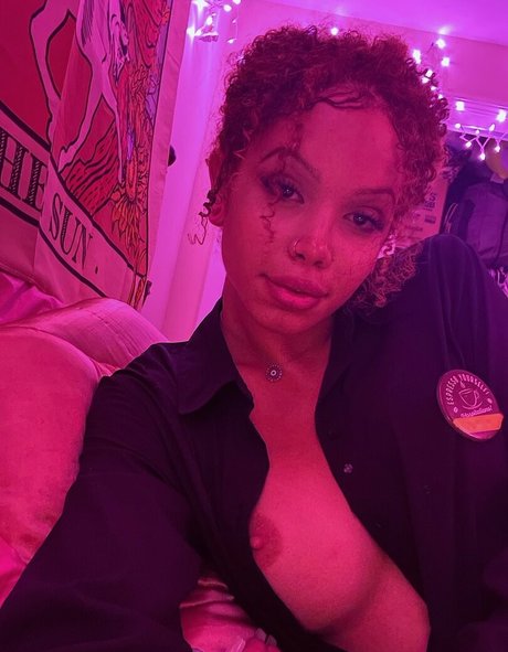 ms jade26 ポルノスター 美しい 画像