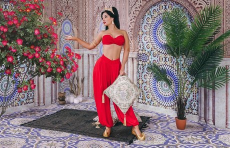 美しいアジアのオンリーファンズ セクシー アーカイブ