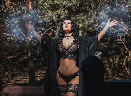 Ann Shakhovskaya 素敵なモデル 写真