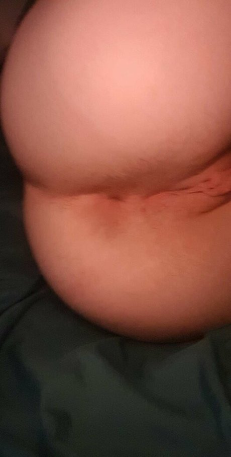 Lily Haining 完璧なモデル 写真