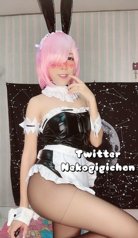 nekogigichan セクシーなポルノスター 写真