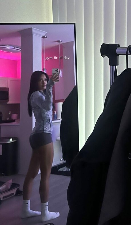 エボニー無料オンリーファンズ ホットポルノ 画像