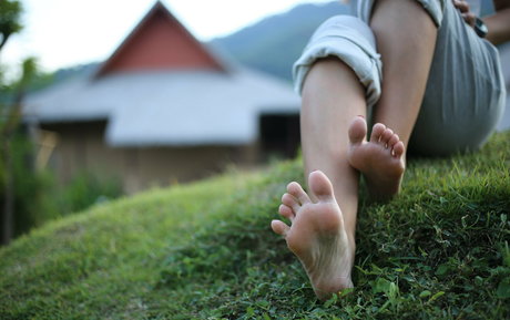 白いランジェリーオンリーファンズ 美しいヌード 写真