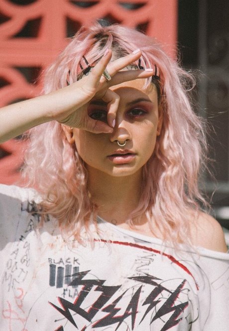 射精パパオンリーファンズ 美しいヌード 写真