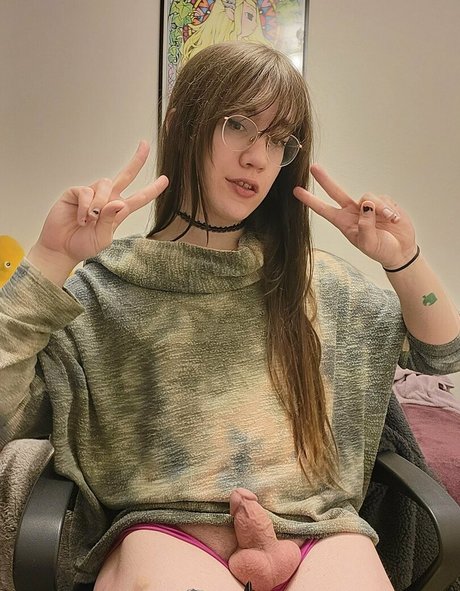 ArchieRabid ヌード女優 写真