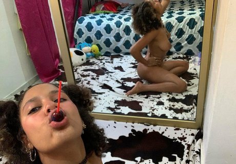 tokischa ホットなポルノスター 写真