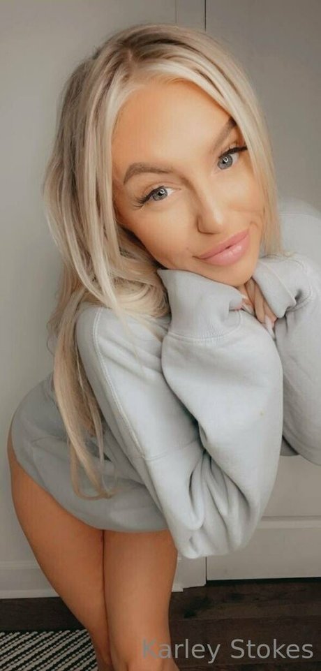 karleystokes セックスモデル 写真