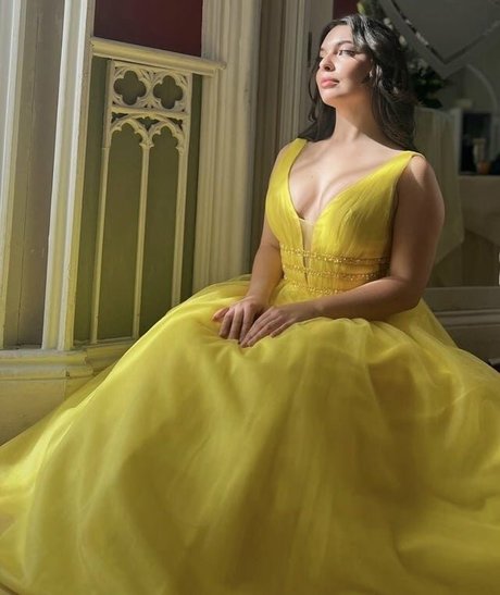 クーガー熟女オンリーファンズ HD ギャラリー