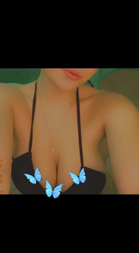 Evieerikson アダルトスター ギャラリー