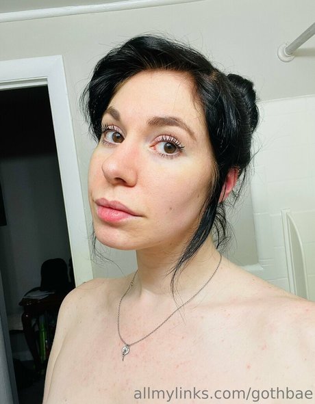 BBC 妊娠 オンリーファンズ 無料セックス 写真