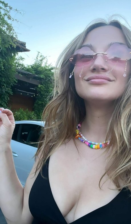 Hunter King ホット女優 写真
