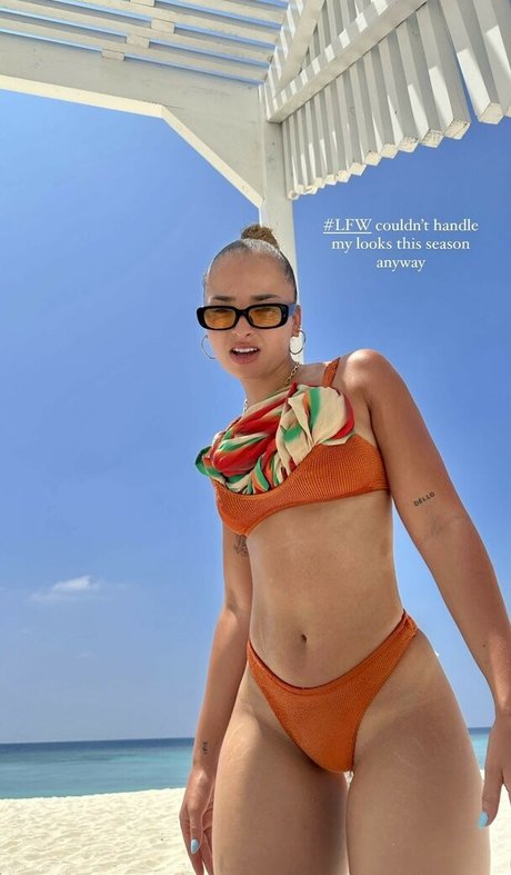 Ella Eyre 可愛い女優 写真