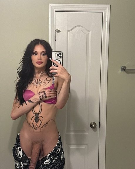 フェラチオ アジア人 オンリーファンズ アートxxx 写真