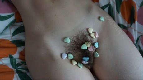 ホットなティーンオンリーファン ヌード 写真