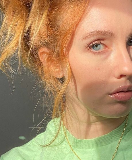 Megan Everett 限定モデル 画像