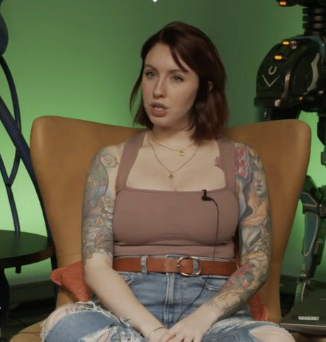 Megan Everett ホットなスター 画像