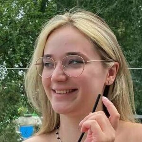 maryrosevip 限定モデル 画像