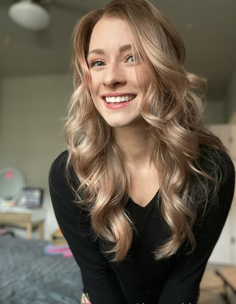 deargoddesssara ポルノモデル ギャラリー