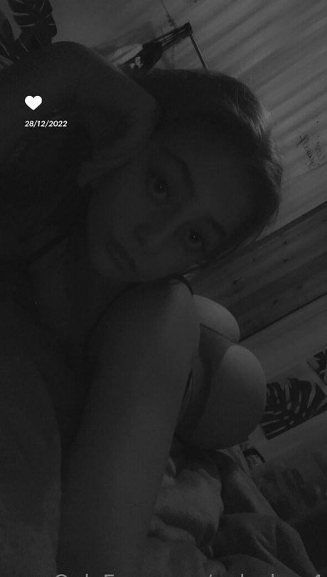 onlychey04 高品質モデル 写真