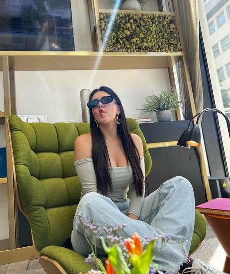 ホットなティーンオンリーファン 無料ポルノ アーカイブ