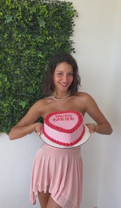 ティーンソロオンリーファンズ セックス ギャラリー