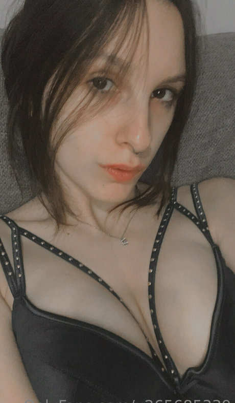 pina colada official 独占女優 写真