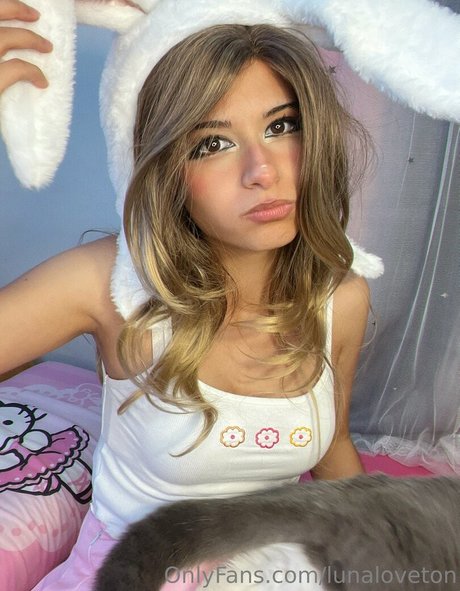 膣オンリーファン セクシー 写真