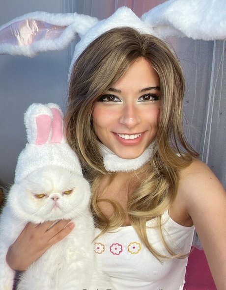 裸ヨガオンリーファンズ 無料セクシー ギャラリー