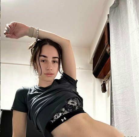 soccerqueen2004 セックスモデル 写真