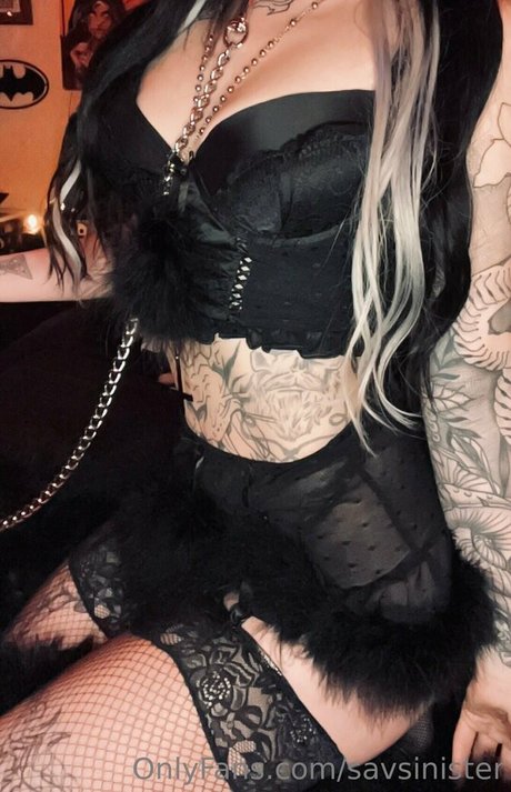 savsinister 美しいポルノスター 写真