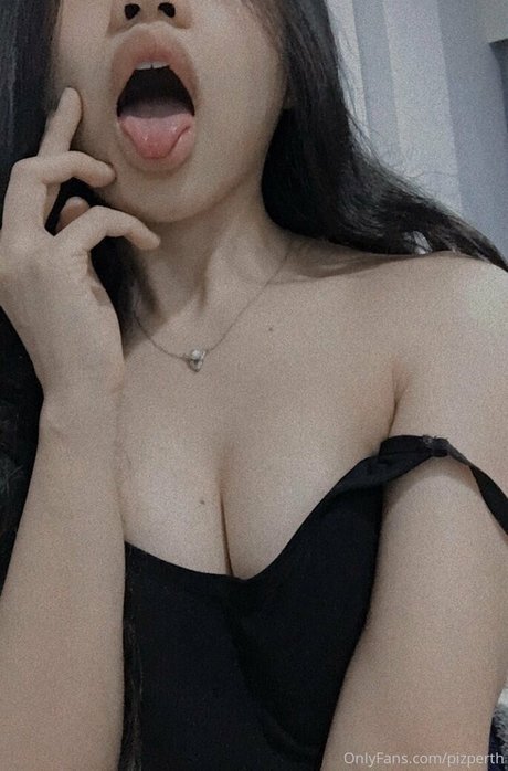 pizpizzzy 完璧な女優 写真