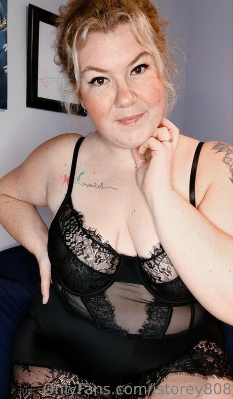 jstorey808 女優 写真